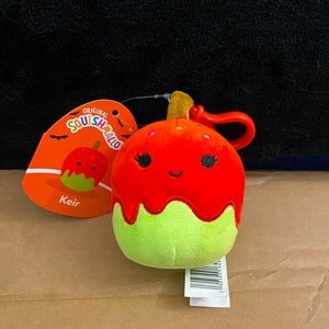 NWT Keir the candy apple Halloween Squishmallow clip